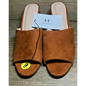 H by HALSTON Woman's Suede Mules Cognac Block Heel 9 New without box (Shoe-16)